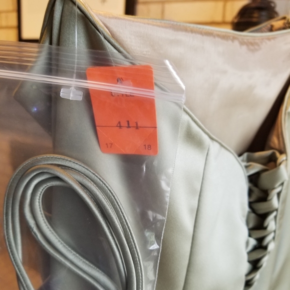 Bari Jay bridesmaid prom formal sage dress sz BRIDAL 17/18, standard size 12/14 - Picture 7 of 8